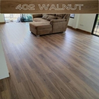 Double Living SPC กระเบื้องพื้นไวนิล หนา 4 มม. SPC402 Walnut