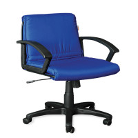 ราคา เก้าอี้สำนักงานพนักพิงต่ำ (หนังเทียม) ไทโย CA 333C สีดำ-น้ำเงิน (Y091658)