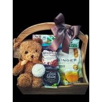 ราคา GIFTNGO ชุดกระเช้าสุขภาพ พร้อมตุ๊กตาหมีแสนซน ขนาด 12 นิ้ว (YA58840)