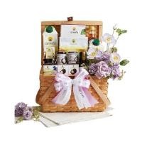 ราคา BASKETEER ชุดกระเช้าของขวัญผลไม้ดอยคำ 8 ชิ้น ขนาด 31x23x19 ซม. (YA66862)