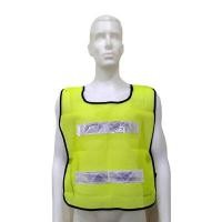 ราคา SCHAKE เสื้อกั๊กจราจรสะท้อนแสงผ้าโปร่ง สีเขียว ไซส์ XL (YB06266)