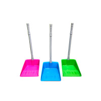 ราคา PK ที่โกยผง พลาสติก สีหวาน คละสี (บรรจุ 12 ชิ้น/กล่อง) (YC52016)