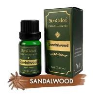 ราคา SenOdos น้ำมันหอมระเหยแท้ 100% น้ำหอมอโรม่า น้ำหอมปรับอากาศ กลิ่นไม้จันทร์หอม (Sandalwood) 5 ml. (Y006048)