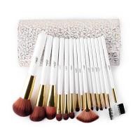 ราคา Lady Q ชุดแปรงแต่งหน้า 15 ชิ้น STB15w ครบเซ็ต ขนแปรงเนียนนุ่ม แน่นหนา คุณภาพดี สีติดง่าย ไม่หลุดร่อน พร้อมกระเป๋าหนังถือมีซิป - สีขาว (Y037793)