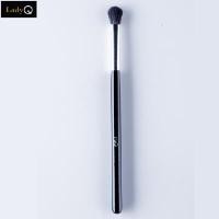 ราคา Lady Q แปรงทาอายแชโดว์ Eye shadow Brush - สีดำ (LQ-014) (Y082881)
