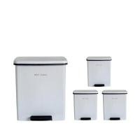 ราคา DKW ชุดถังขยะขาเหยียบ รุ่น SOFT CLOSE สีเทา ความจุ 10 ลิตร แพ็ค 4 ใบ/ชุด (YA44162)