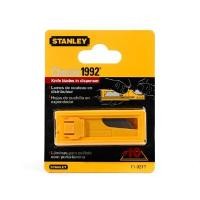 ราคา STANLEY ใบมีดอเนกประสงค์ ผลิตจากเหล็กกล้าคาร์บอนสูง (แพ็ค 10 ชิ้น) (9096358)