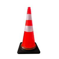 ราคา MAPLE SAFETY กรวยจราจร PVC ฐานยางดำ ขนาด 75ซม. (YA10017)