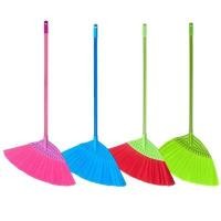 ราคา SUN ไม้กวาดขนพลาสติก ทรงใหญ่ BR983 ด้ามยาว 60 ซม. (คละสี) (YD17243)