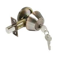 ราคา COLT กุญแจเสริมความปลอดภัยไข 1 ด้าน รุ่น 9301 สีทองแดงรมควัน (YD30101)