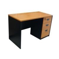 ราคา โต๊ะทำงานไม้ เคลือบเมลามีน รุ่น ST 120 A ขนาด 120x60x75 ซม. (YD38982)