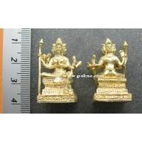 ราคา พระพรหมบันดาลโชคลอยองค์เนื้อทองทิพย์ปัดผิว หลวงพ่อวัลลภ วัดดอยแท่นพระผาหลวง เชียงใหม่