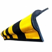 ราคา ยางกันชนขอบเสา C05 มุมกลมมน 10x80x2cm YAMADA (2753)