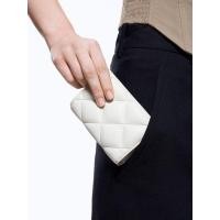 ราคา Charles & Keith Gemma Quilted Card Holder - สีขาว