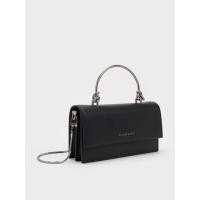 ราคา Charles & Keith กระเป๋าสตางค์ใบยาวดีไซน์หูจับรูปทรง Sculptural - สีดำอะไหล่สีเงิน