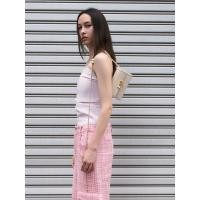 ราคา Charles & Keith คลัตช์ลวดลายแบบควิลท์พร้อมที่ปิดแบบเสียบรุ่น Tallulah - สีโอ๊ต