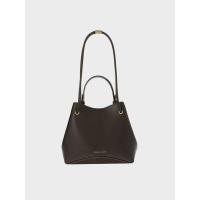 ราคา Charles & Keith กระเป๋าทรงถังทรงเรขาคณิตรุ่น Sybill - สีดาร์คมอสส์