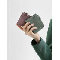 ราคา Charles & Keith กระเป๋าเพาช์ใบเล็กดีไซน์ที่ปิดแบบซิป - สีเซจกรีน