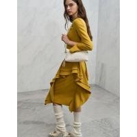 ราคา Charles & Keith กระเป๋าสะพายไหล่รุ่น Xylia - สีครีม