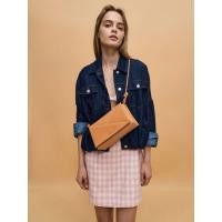 ราคา Charles & Keith กระเป๋าสะพายไหล่ทรงเรขาคณิตรุ่น Midori - ทอฟฟี่