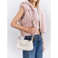 ราคา Charles & Keith กระเป๋าถือพร้อมตัวล็อคแบบกดรุ่น Koa - สีขาว