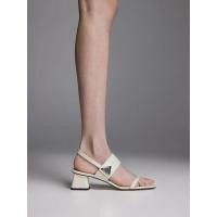 ราคา Charles & Keith Trice Metallic Accent Block Heel Sandals - สีชอล์ค