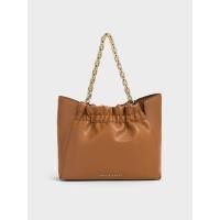 ราคา Charles & Keith กระเป๋าสะพายไหล่ดีเทลจับจีบย่นที่จับแบบโซ่รุ่น Brigette - สีน้ำตาล