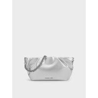 ราคา Charles & Keith คลัตช์เมทัลลิคดีเทลจับจีบย่นที่จับแบบโซ่รุ่น Brigette - สีเงิน