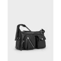 ราคา Charles & Keith กระเป๋าสะพายข้างดีไซน์ช่องใส่ของหลายช่องรุ่น Thora - สีดำอะไหล่สีเงิน