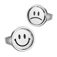 ราคา Flip double-faced smiley ring
