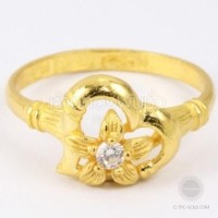 ราคา แหวนหัวใจโอบดอกไม้ ติดเพชรรัสเซีย ทอง 96.5% หนัก 1 สลึง (GD499-3)