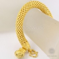 ราคา สร้อยข้อมือเกล็ดมรกต ห้อยถุงทอง ทอง 96.5% หนัก 2 บาท (GD548)