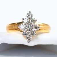 ราคา แหวนเพชรทรงข้าวหลามตัด 0.585 ct (DR012)