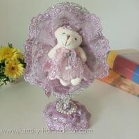 ราคา กระจกแต่งหน้า กระจกตั้งโต๊ะ กระจกเงา กระจกเจ้าหญิง ทรงรี แบบ M แต่งหมีผ้าลูกไม้ด้านหลัง สีม่วง