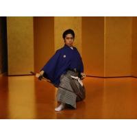 ราคา เกียวโต: การแสดงระบำดาบซามูไร Kenbu แบบดั้งเดิม (163840)