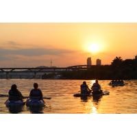 ราคา โซล: กิจกรรมพายเรือยืนและเรือคายัคในแม่น้ําฮัน (104634)