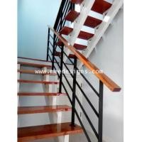ราคา ราวบันไดเหล็กผสมไม้ (6253197)