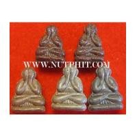 ราคา ชุด ๕ องค์*พระปิดตาเนื้อผงเกสร+ดินเก้าบัง มีฐาน หลังยันต์ ปี ๒๕๓๓ สภาพกริ๊บทุกองค์ รับประกัน!!!*95 (7141706)