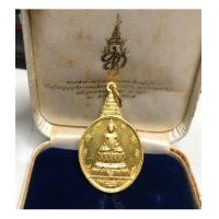 ราคา เหรียญพระชัยหลังช้าง หลัง สก. ปี 2535 ทองคำ 1 บาท ครบ 5 รอบ พระราชินี (เช่าบูขาไปแล้ว) (7351042)