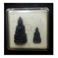 ราคา พระกริ่ง พระชัยวัฒน์ ไพรีพินาศ รุ่นชัยชนะศึก เนื้อเหล็กน้ำพี้ พร้อมกลอ่ง พระดี มวล(เช่าบูชาไปแล้ว) (6832584)