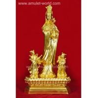 ราคา พระแม่กวนอิม และศิลปินจีนชื่อดัง เนื้อโลหะผสมปิดทองคำเปลวแท้ 3 ถอด สูง 33 นิ้ว (6339322)