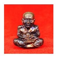 ราคา รูปหล่อหลวงปู่ทวด รุ่นมหาเศรษฐีมีแล้วรวย วัดนาคกลางวรวิหาร เนื้อสัมฤทธิ์ ปี 2556 สวยน่าสะสมมาก 1 (7214005)