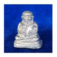 ราคา รูปหล่อหลวงพ่อเงิน บางคลาน รุ่นช้างคู่ ย้อนยุค เนื้อเงิน ใต้ฐานอุดผงพุทธคุณ ๑๐๘ วัดท้ายน้ำ ปี 2560 (7082634)