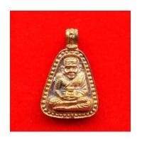 ราคา พระหลวงพ่อทวด เหรียญจอบชนวนเศียร ครบรอบ 1 ปี พิมพ์เล็ก เนื้อสัมฤทธิ์ ปี 2548 วัดห้วยมงคล 4 (7226644)