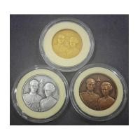 ราคา เหรียญที่ระลึกครบ 50ปี ราชาภิเษกสมรส ครบชุด เนื้อทองคำ เงิน และทองแดง ปี2543 สภาพสวยเดิมๆ หายากมาก (6654835)
