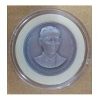 ราคา เหรียญที่ระลึกครบ 50 ปี บรมราชาภิเษก เงินรมดำพ่นทรายพิเศษ (4249705)