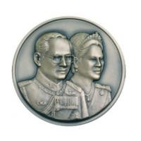 ราคา เหรียญ 60 ปีราชาภิเษกสมรส เงินรมดำพ่นทราย (4196086)