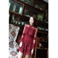 ราคา ชุดเดรสผ้าลูกไม้จีบคอแขนยาวจีบปลายแขนกระโปรงบานสั้นรองสองชั้นสีดำ,สีแดงเลือดนกไซร์ M (7177398)