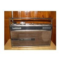 ราคา วิทยุ-เทปโบราณเยอรมัน GRUNDIG CZ01-FM สภาพโชว์ ใช้ไม่ได้ (7263584)