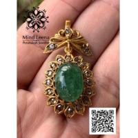 ราคา จี้มรกตล้อมเพชรซีกเหลี่ยมลูกโลกงานโบราณ (7499847)